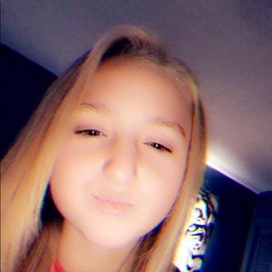 Meet your Posher, Hailey